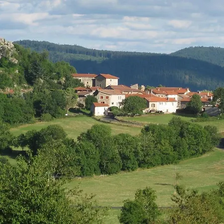 Au Pied De La *